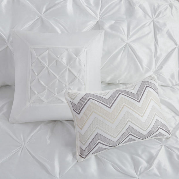 7 Piece Tufted Comforter Set